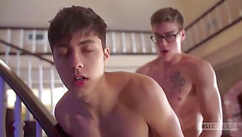 Amateur brunette deepthroat porn with a great mouth