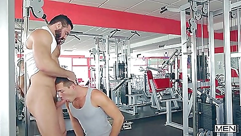 Amateur brunette 18+ gets a deepthroat blowjob from a man